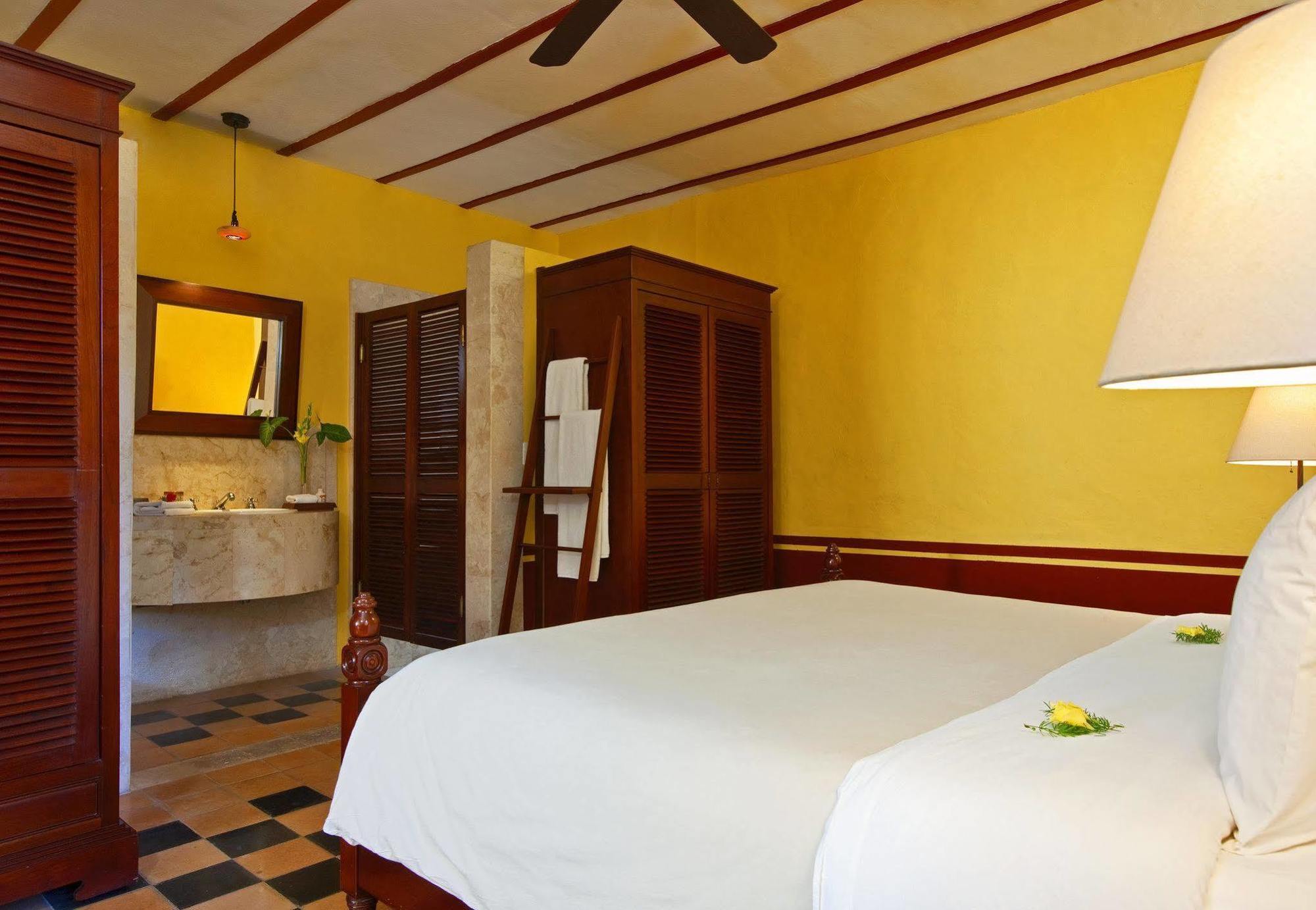 Hacienda Campeche Hotel Ngoại thất bức ảnh